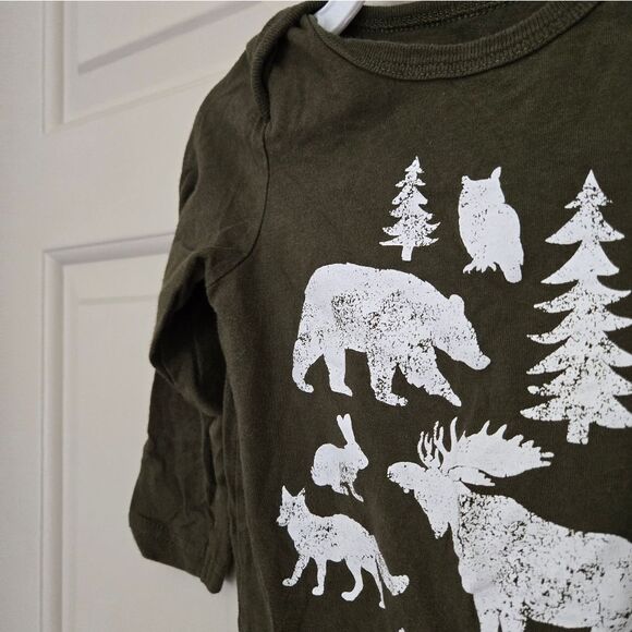 10/$10 George Long Sleeve Onesie Size 18-24 M - Picture 2 of 4